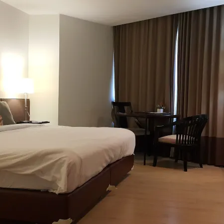 Royal Diamond Hotel
