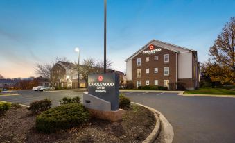 Candlewood Suites ST. Louis - ST. Charles