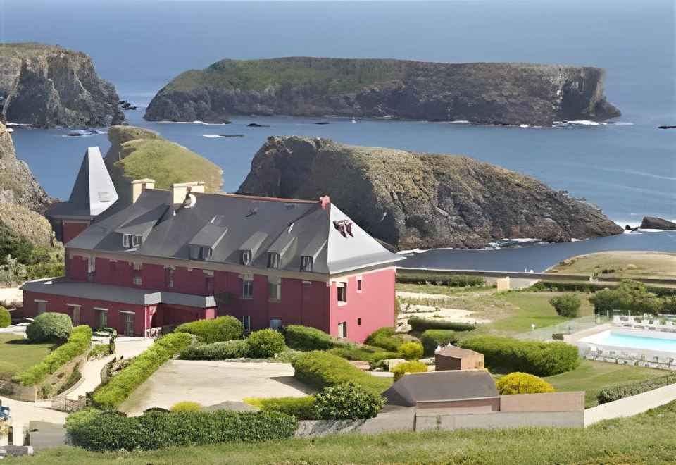 hotel overview picture