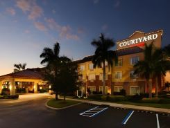 Courtyard Sarasota at University Town Center