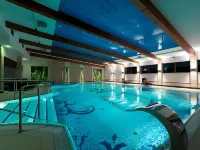 Artis Hotel & Spa - С бассейном