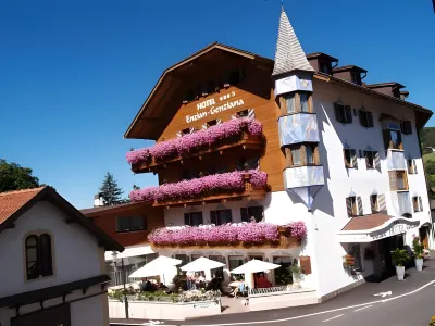 Hotel Enzian Genziana Hotels in Siusi