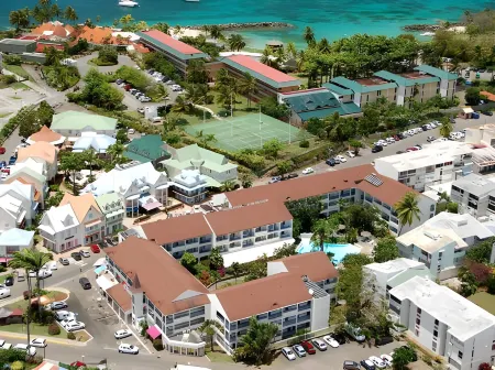 La Pagerie - Tropical Garden Hotel Отели рядом с достопримечательностью «Point du Bout Beach»