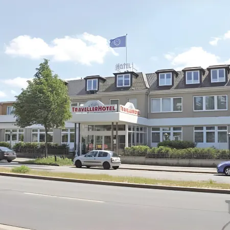 Traveller Hotel