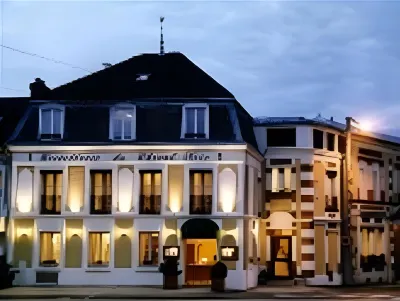 L'Hôtel le Cheval Noir Các khách sạn ở Treuzy-Levelay