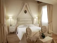 Hotel & Residenza 100 Torri Hotels in Province of Ascoli Piceno