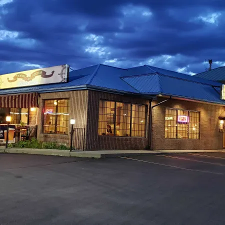 Riviera Inn & Suites 1000 Islands