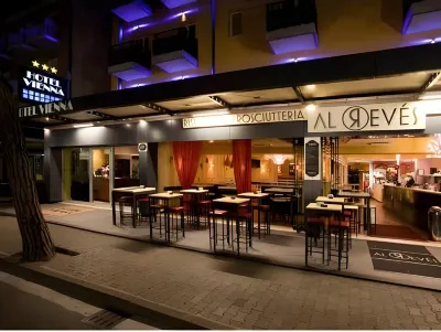 Hotel Vienna Jesolo Hotel in zona Top Market