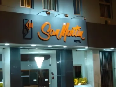 Rede Andrade San Martin Hotel di 