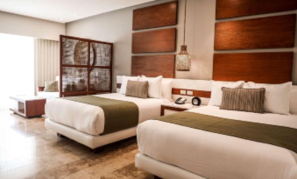 The Reef 28 Hotel & Spa - Luxury Adults Only - All Suites - with Optional All Inclusive