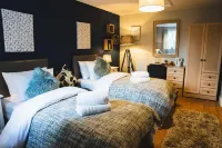 The Bull Inn Hotels near Fressingfield Dog Run