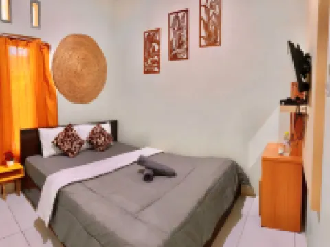 Kinasih Homestay Hotels in Pacitan Regency