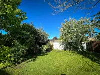 Riverwalk Apartment North Hotels near Datchet Baptist Church