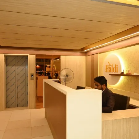 Hotel Palms Residency