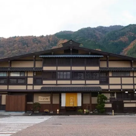 Yamamizuki Urara Tsutaya