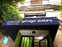 Hotel Amigo Suites
