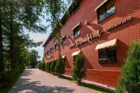 Bon Voyage 2 Korpus Hotel Các khách sạn gần Finansovyy universitet