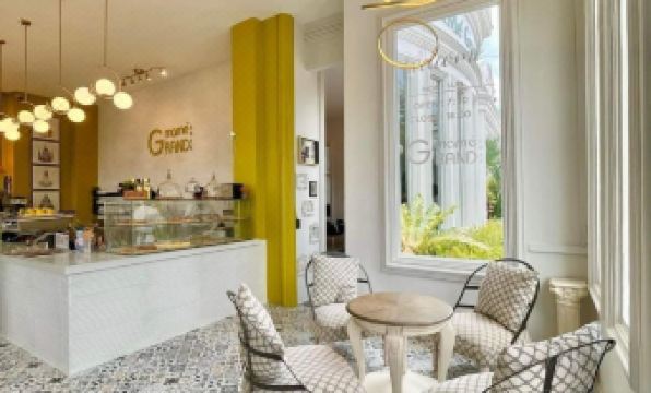 3. 알리 그랜드 호..