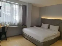 Beehive Boutique Hotel