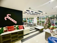 Krystal Claine Homestay-Burnham Hill Condo