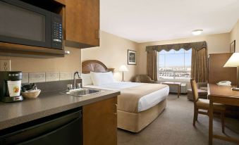 Super 8 by Wyndham High Level AB