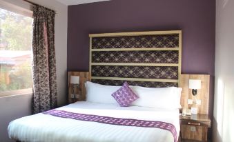 Arcadia Suites Hotel