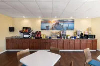 Days Inn by Wyndham Biloxi Beach - Aamiainen