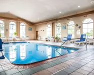 Comfort Inn Bourbonnais Near I-57 - Pools
