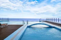 Sota Suite Yangyang Granbay - Pools