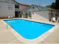 Alpine Valley Inn Hotels in White County