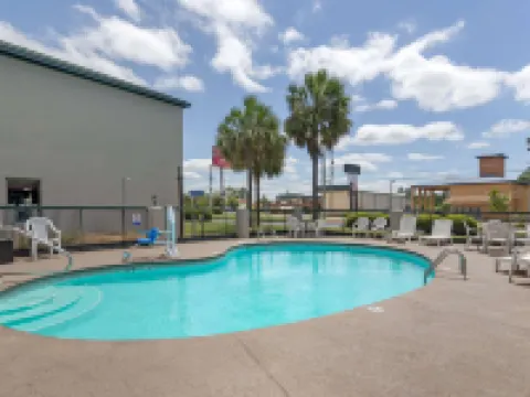 Quality Inn コーディールのホテル