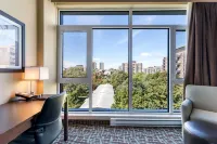 Best Western Plus Hotel Montreal Hotels in Montreal