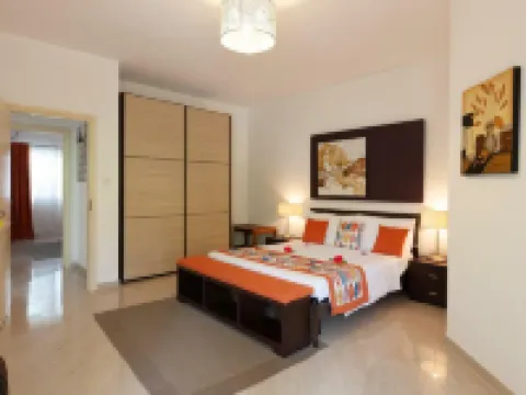 Praslin Paradise Hotels in Praslin Island