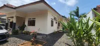 Indo Banyuwangi Homestay Hotéis em Kalipuro