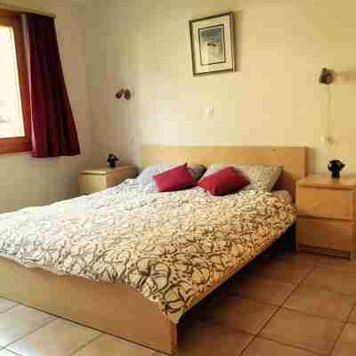 Alpine Retreat Rooms