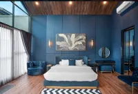De Black Challet Villa