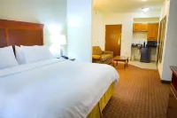 Holiday Inn Express & Suites Center by IHG