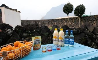 Sagye Beach Garden Stone Wall House - Scenery Room