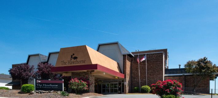Hawthorne Inn & Conference Center Hoteles en Condado de Forsyth
