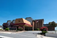 Hawthorne Inn & Conference Center - 3-Star