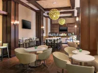 DoubleTree by Hilton South Charlotte Tyvola Hotels near Executive Park