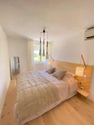 Appartement Luxe, 1ère Ligne sur la Plage, T3, Climatisé, Terrasse,plancha,wifi Hotel in zona Office de Tourisme de Palavas-les-Flots