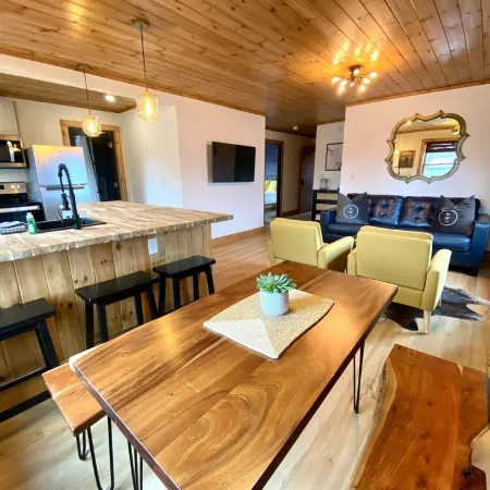 Downtown Sweetwater Suite West