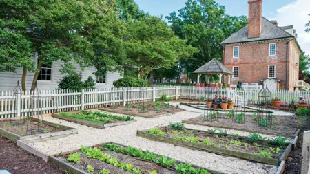 Perfect for Williamsburg/Busch vacation. 2BDR/2BA (6) Отели рядом с достопримечательностью «Парк развлечений Busch Gardens»