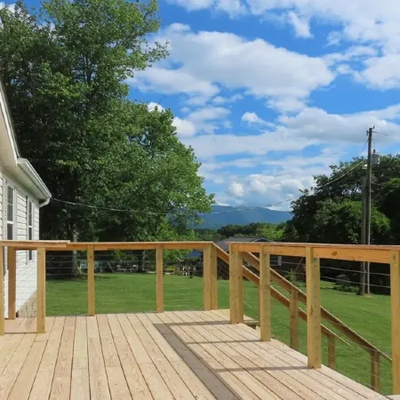 Spacious, Pet-Friendly Home Near Douglas Lake, Room for Families, Groups & Boats