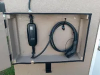 King and Queen Beds Level 2 EV Car Charger - Close to Silver Springs and Zipline