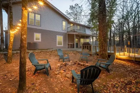 Ouachita National Forest & Kiamichi River Retreat w/ POOL