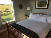 Our Cozy, Quiet, Comfortable Place in the Country - 2 Bedroom 900 sq ft w/View Hotel a Caldwell County