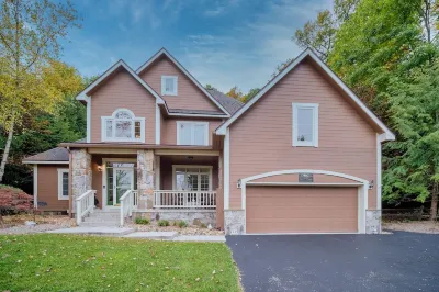 Cozy Family Mountain Home in Seven Springs