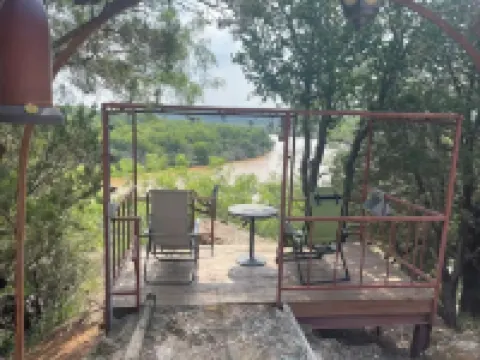 Quiet cabin on the Brazos Hotels in Young County
